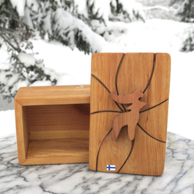 Puurasia irtokannella, 200g voirasialle. Kannessa poro. 