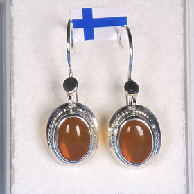 Korvakorut meripihka 6x8mm