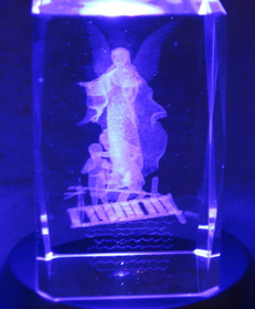 Kristallikuutio 6cm suojelusenkeli ja lapset sillalla