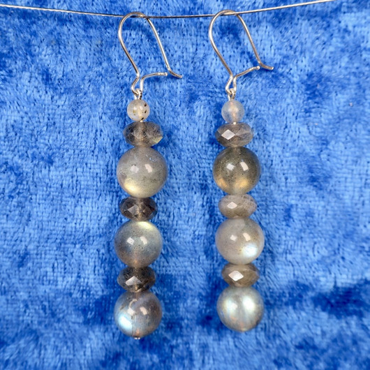 Korvakorut labradoriitti viistehiottu ELSSA7