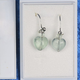 Korvakorut vaaleanvihreä fluoriittisydän SYD2