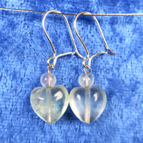 Korvakorut vaaleanvihreä fluoriittisydän SYD2