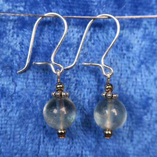 Korvakorut fluoriitti 8mm vaaleanvihreä, hopeakukka 5A