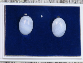 Hopea klipsikorvakorut kalsedoni 10x13mm