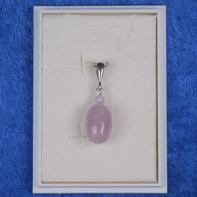 Riipus kunziittiriipus, pitkäkäinen kuntsiittihelmi 