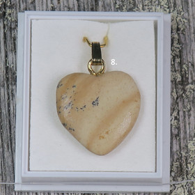 Riipus maisemajaspis sydän. Valitse valikosta