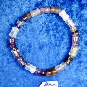 Rannekoru fluoriitti F. Valitse koko