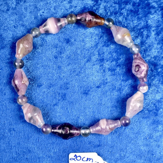 Rannekoru fluoriitti F. Valitse koko