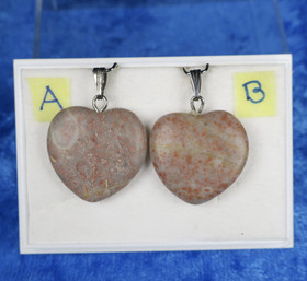 Riipus jaspis sydän. Valitse valikosta