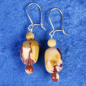 Korvakorut mookaiittijaspis A