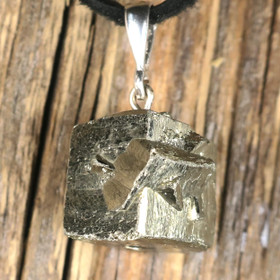 Riipus pyriittikide C