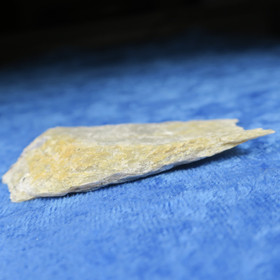 Talkki jossa pyriittiä 15g Hi45