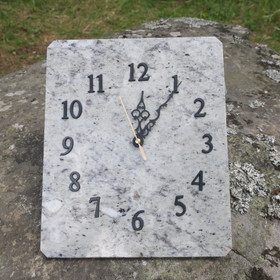 Seinäkello marmori 25x30cm harmaankirjava 337j