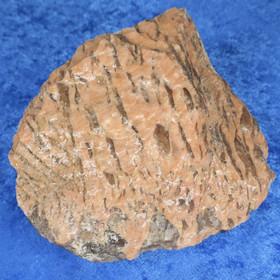 Kirjomaasälpä raaka  990g 115x100x55mm  Suomi Tammela Hi134