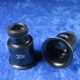 Luuppi 20x suurennus