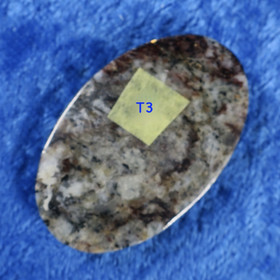 Astrofylliitti taskukivi  nroT3