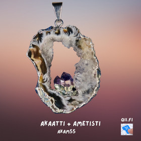 Riipus akaattisiivu, jonka keskellä ametistit kaksoiskide AKAM55