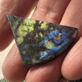 Spektroliitti kapussi. Ylämaa KSP51