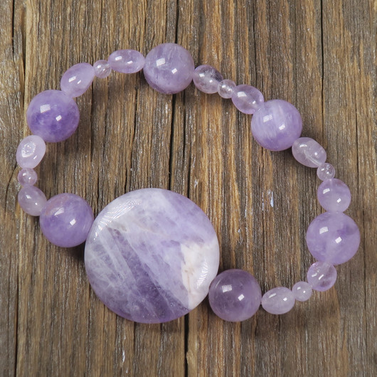 Rannekoru vaalea ametisti ja kiekko 30mm ametistikvartsia. LIILA8