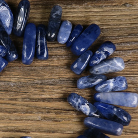 Sodaliitti iso sipsi sinivalkoinen irtohelmi