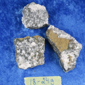 Apofylliitti lajitelmassa 18-24g pienet kiteet 