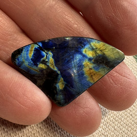 Spektroliitti kapussi. Ylämaa KSP29