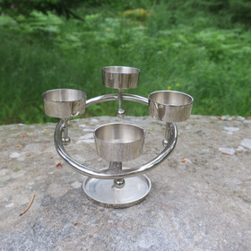 Tuikkuteline/ kivipalloteline/ kivimunateline, metallia