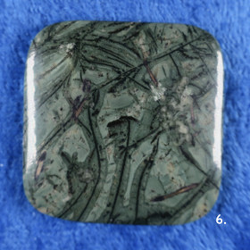 Kapussi tinguaiitti 33x33mm nro2-10. Valitse