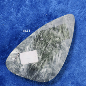 Kapussi serafiniitti klinokloori kolmikulmainen KL33