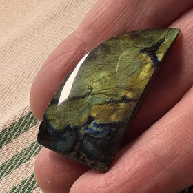 Spektroliitti kapussi. Ylämaa KSP61