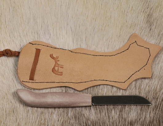 Maskottipuukko terä 4cm, kahva poronluu