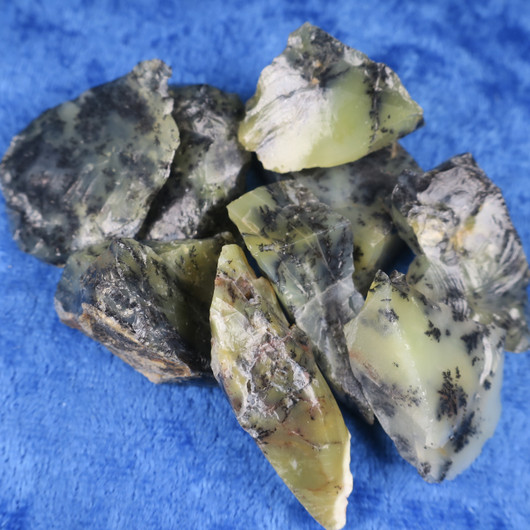 Dendriittiopaali vihreä 5-10g Hi77vi3 