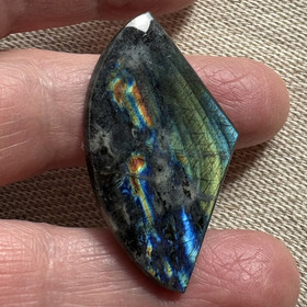 Spektroliitti kapussi. Ylämaa KSP42