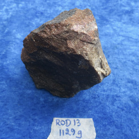 Rodoniitti 1129g raakakivi, keräilykivi. Vittinki Suomi ROD13