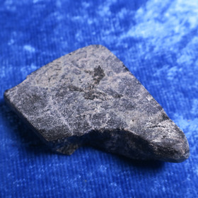 Nuummiitti 14g  2 sahapintaa, 1 esihiottu 35x27x8mm  Suomi Hi133NM