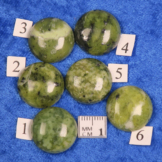 Kapussi serpentiini 18mm vihreä pyöreä 