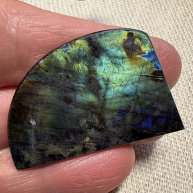 Spektroliitti kapussi. Ylämaa KSP16