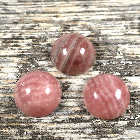 Kapussi rodokrosiitti 12mm pyöreä cabochon