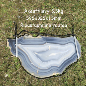Akaattilevy kalsedoni jättikoko n. 59x32cm 5,5kg ja ripustusteline
