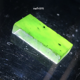 Nefriitti 3g kapea siivu  nro30-24