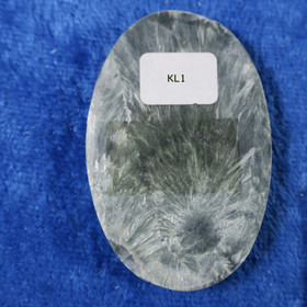 Kapussi serafiniitti klinokloori ovaali KL1