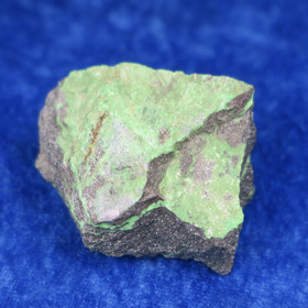 Uvaroviitti raaka 80g 45x30x25mm Outokumpu Suomi Hi87t