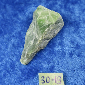 Nefriitti 10g pala  nro30-19