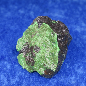 Uvaroviitti raaka 50g 40x35x30mm Outokumpu Suomi Hi87OB