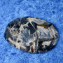Kapussi pietersiitti, iso cabochon w59