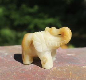 Kivieläin elefantti, keltainen aventuriini norsu nro1