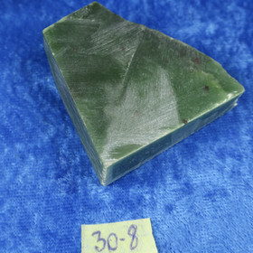 Nefriitti 46g sahattu siivu  nro30-8