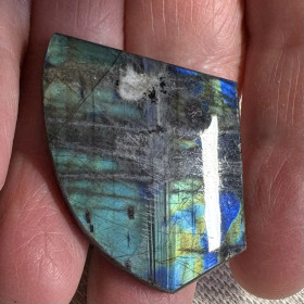 Spektroliitti kapussi. Ylämaa KSP22