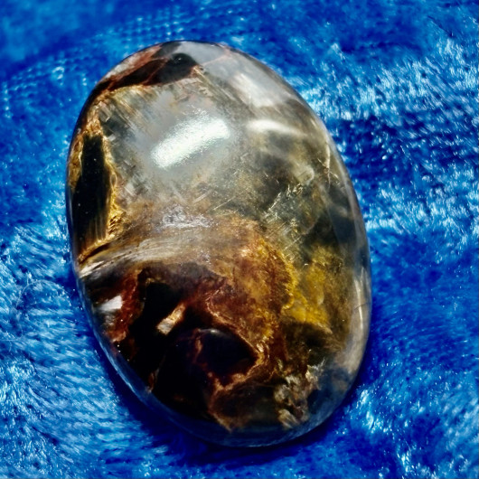 Kapussi pietersiitti cabochon w24