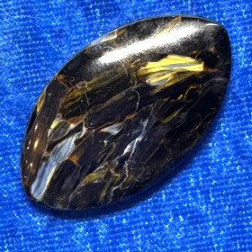 Kapussi pietersiitti cabochon iso w46